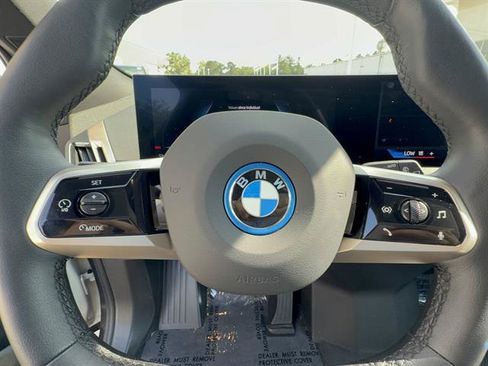 Used 2024 BMW iX xDrive50 AWD/4WD image 13
