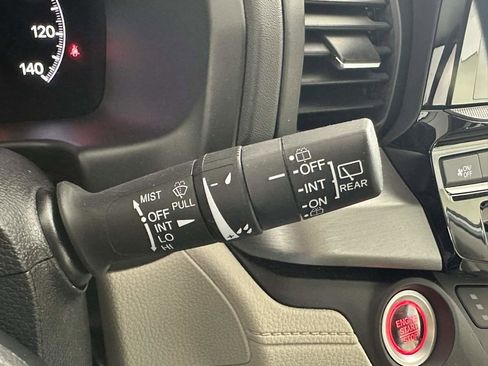 Used 2025 Honda Odyssey EX-L image 33