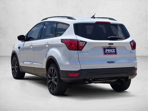 Used 2019 Ford Escape SE FWD image 7