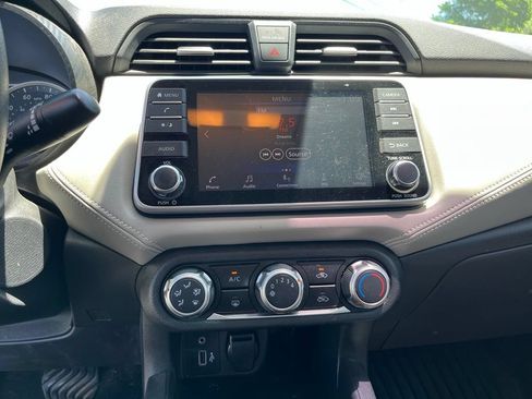 Used 2020 Nissan Versa SV FWD image 14