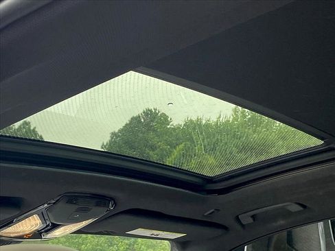 Used 2022 BMW X5 M50i w/ Executive Package image 22