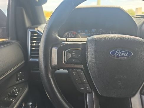 Used 2021 Ford Expedition Max Limited RWD image 17