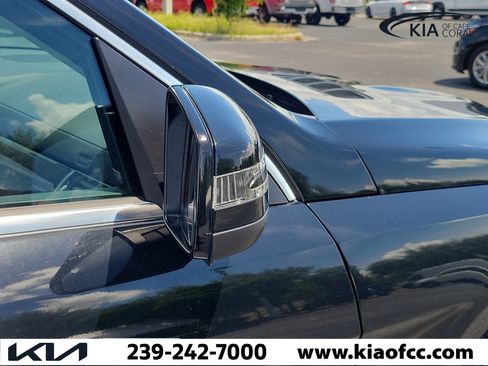Used 2017 Mercedes-Benz GLS 450 4MATIC image 8