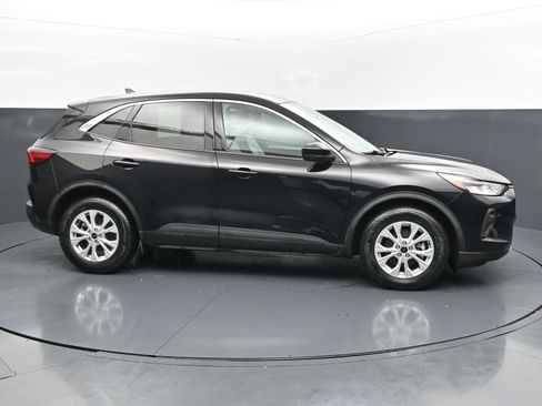 Used 2024 Ford Escape Active w/ Cold Weather Package FWD image 6