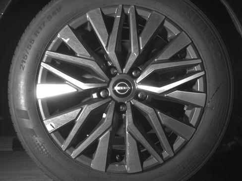 Used 2025 Nissan Altima 2.5 SV image 15