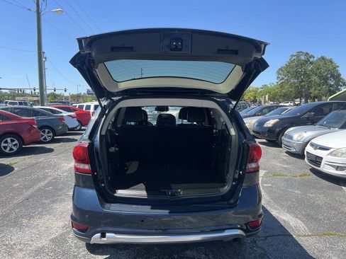 Used 2015 Dodge Journey Crossroad w/ Flexible Seating Group image 12
