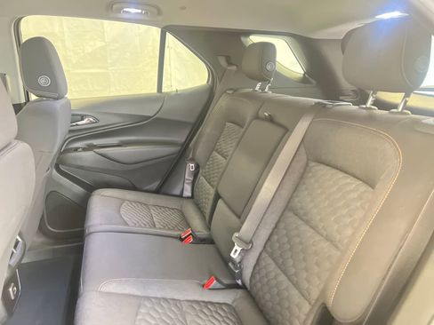 Used 2019 Chevrolet Equinox LT AWD/4WD image 36