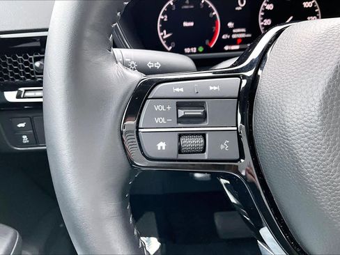 Certified 2025 Honda CR-V EX-L image 22