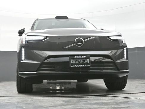 New 2025 Volvo EX90 Ultra image 9