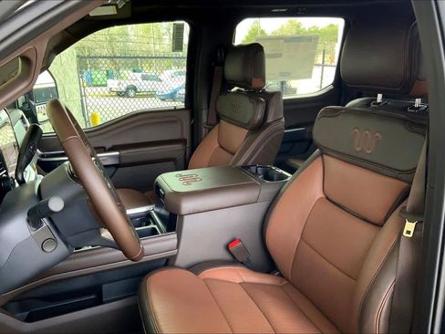 New 2026 Ford F350 King Ranch w/ Chrome Package image 9