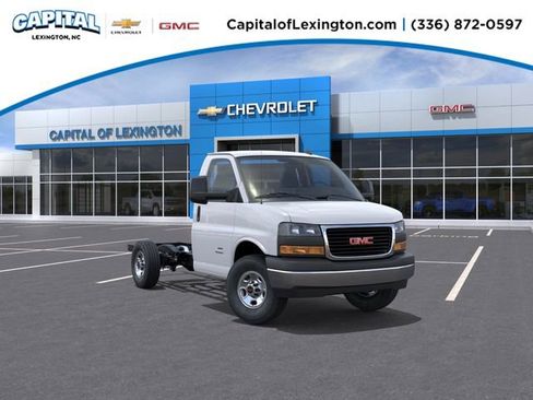 New 2025 GMC Savana 3500 w/ Power Convenience Package RWD image 1