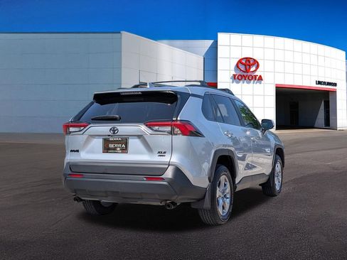 Used 2025 Toyota RAV4 XLE w/ Convenience Package AWD/4WD image 10