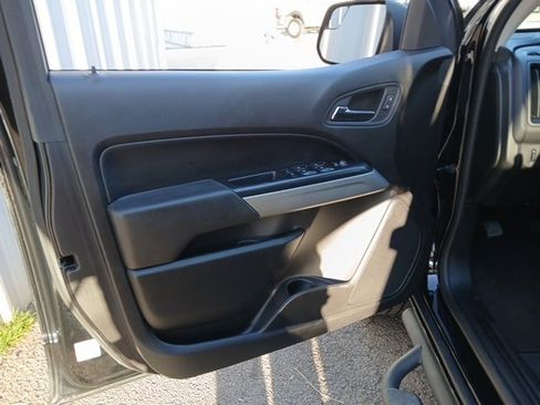 Used 2021 Chevrolet Colorado LT w/ Redline Special Edition image 46