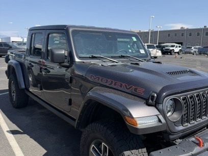 Used 2024 Jeep Gladiator Mojave