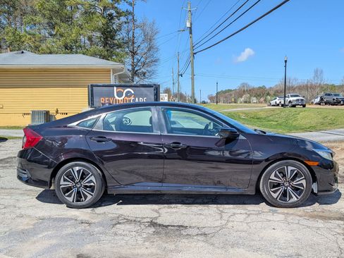 Used 2016 Honda Civic EX-T image 4