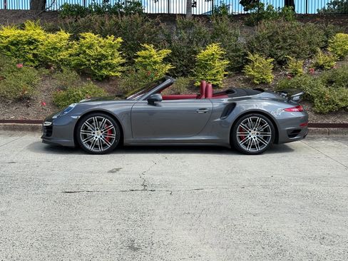 Used 2014 Porsche 911 Turbo image 7