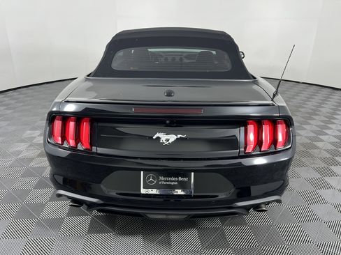 Used 2022 Ford Mustang Premium image 12