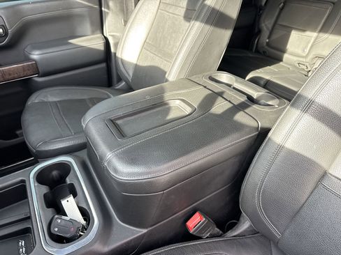 Used 2020 GMC Sierra 3500 Denali w/ Denali Ultimate Package image 29