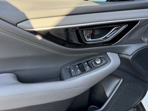 Used 2021 Subaru Outback Onyx Edition XT image 17