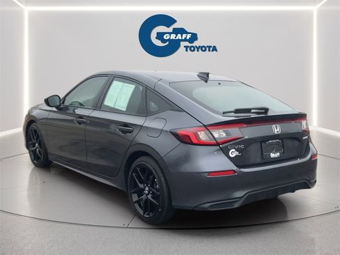 Used 2025 Honda Civic Sport image 4