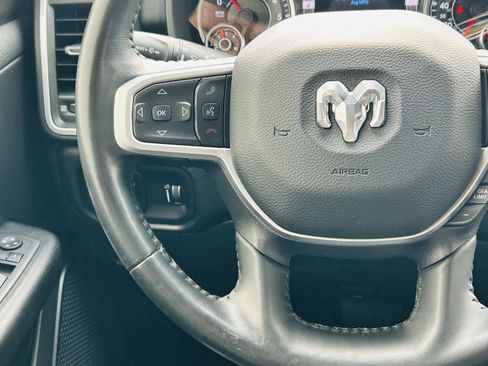 Used 2022 RAM 1500 Big Horn w/ Night Edition AWD/4WD image 15