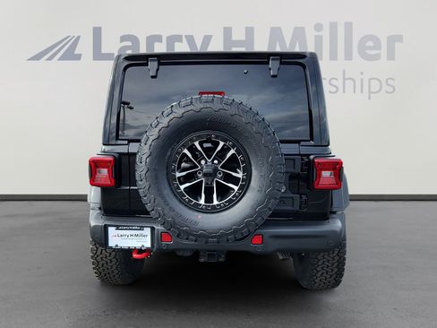 Used 2020 RAM ProMaster 2500 w/ RV Ready Prep Package image 5