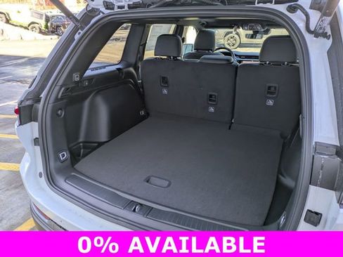 New 2026 Jeep Grand Cherokee Limited image 25