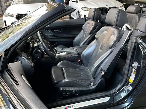 Used 2017 BMW M6 Convertible image 7