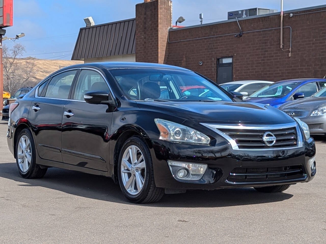 Used 2015 Nissan Altima 2.5 SL w/ Technology Package FWD image 6