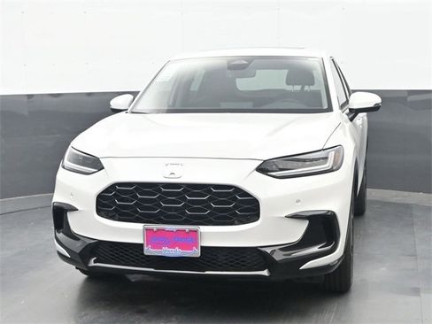 New 2026 Honda HR-V EX-L image 3