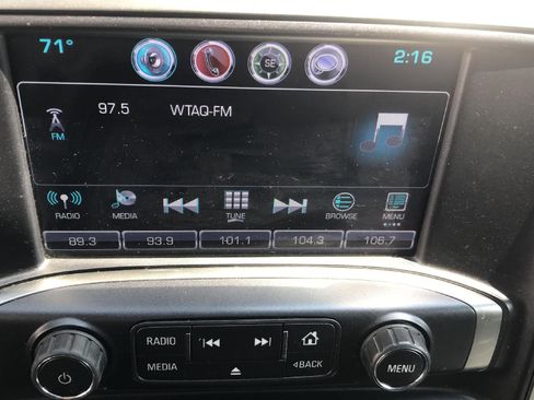 Used 2016 Chevrolet Silverado 2500 LT w/ LT Convenience Package AWD/4WD image 6