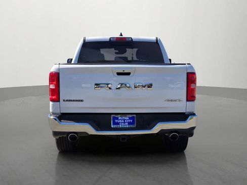 Used 2025 RAM 1500 Laramie AWD/4WD image 5