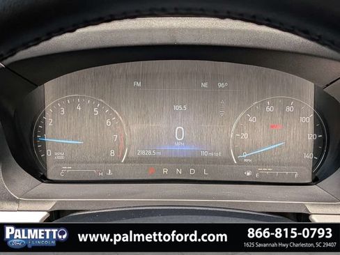 Used 2022 Ford Explorer XLT w/ Equipment Group 202A RWD image 27