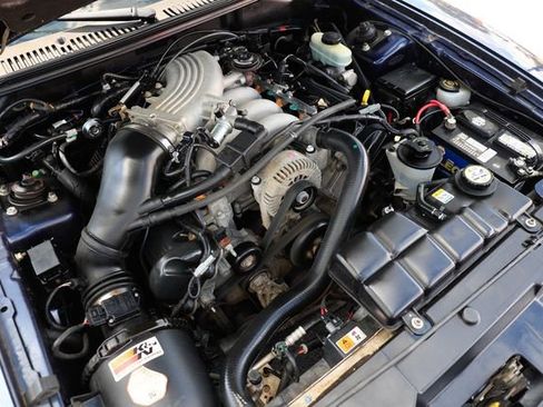 Used 2001 Ford Mustang GT image 42