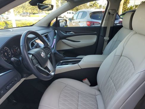 Certified 2024 Buick Enclave Avenir w/ Avenir Technology Package image 21