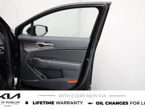 New 2026 Kia Sportage X-Line AWD/4WD image 15
