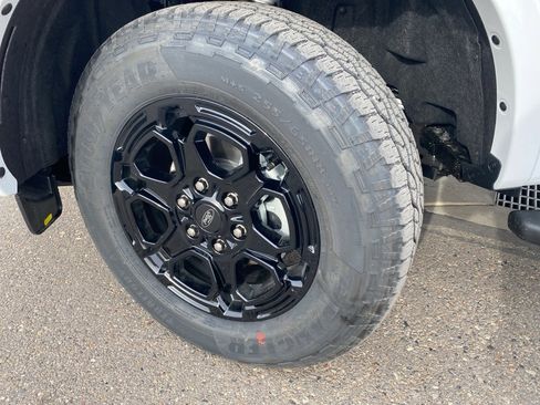 New 2025 Ford Ranger Lariat w/ FX4 Off-Road Package image 2