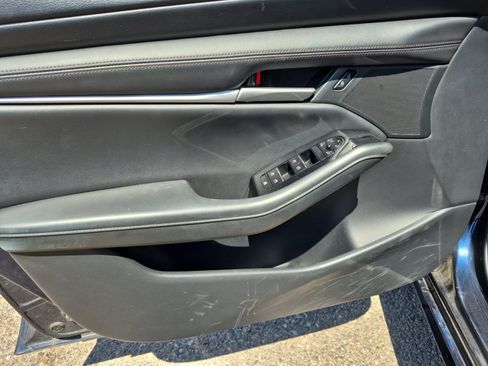 Used 2024 MAZDA MAZDA3 s FWD image 14