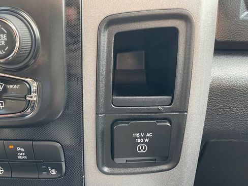 Used 2016 RAM 1500 Rebel w/ Luxury Group image 23