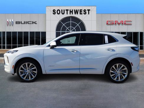 New 2026 Buick Envision Avenir image 3