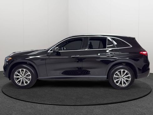New 2026 Mercedes-Benz GLC 300 4MATIC image 3