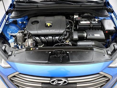 Used 2017 Hyundai Elantra Limited w/ Limited Ultimate Package 05 image 27