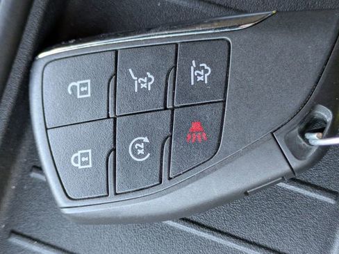 Used 2022 Chevrolet Tahoe RST w/ Sport Performance Package image 38