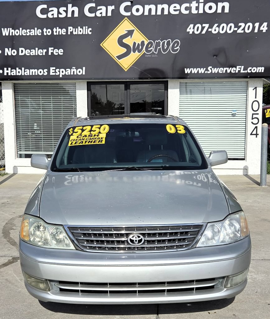 Used 2003 Toyota Avalon XLS FWD image 3