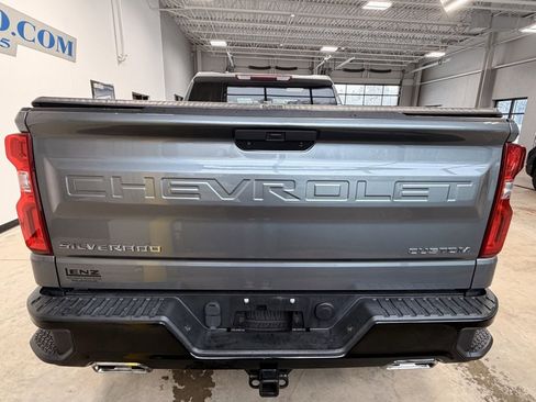 Used 2019 Chevrolet Silverado 1500 Custom Trail Boss w/ Custom Convenience Package image 6