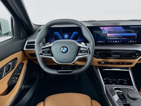 Used 2025 BMW 330i Sedan w/ Premium Package image 19