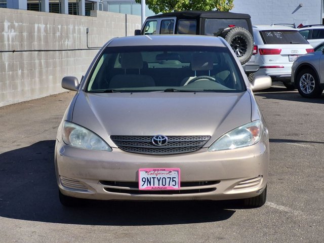Used 2003 Toyota Camry LE FWD image 2