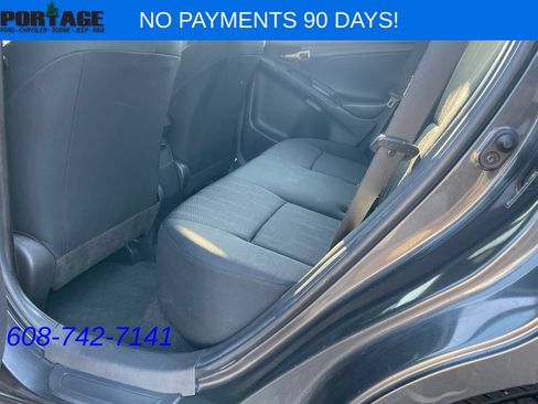 Used 2011 Toyota Matrix FWD image 9