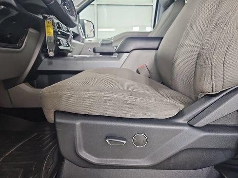 Used 2016 Ford F150 XLT w/ Equipment Group 301A Mid AWD/4WD image 33