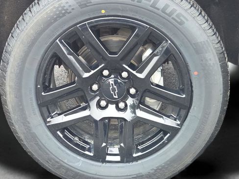 Used 2022 Chevrolet Silverado 1500 LT Trail Boss w/ LT Trail Boss Premium Package image 42